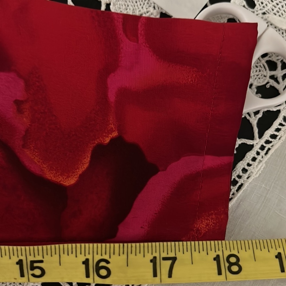 ELLEN Tracy vtg 100% silk floral blouse SZ 4 - Picture 9 of 10